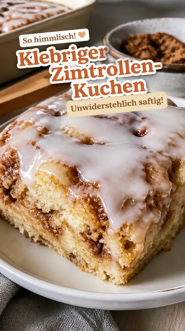 Zimtrollen-Kuchen: klebrig, saftig & unwiderstehlich
